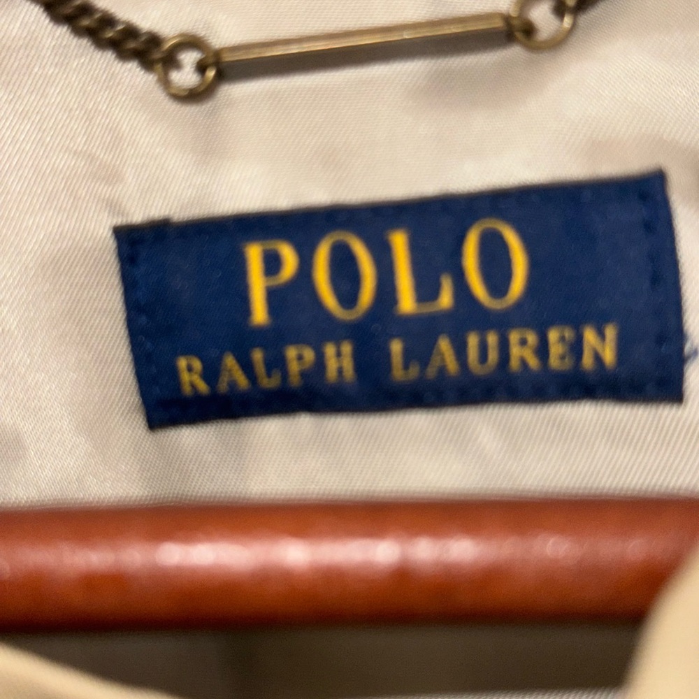 New without rage polo blue label trench coat got this in London never wore it
